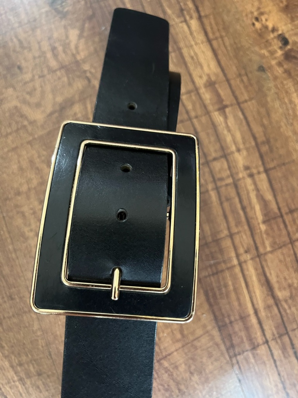 Banana Republic Black Leather Belt with Gold Buckle size medium made in Italy - Picture 4 of 9
